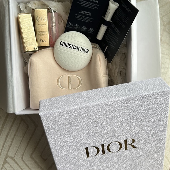 Dior Beauty set in DIOR gift box - Picture 10 of 12